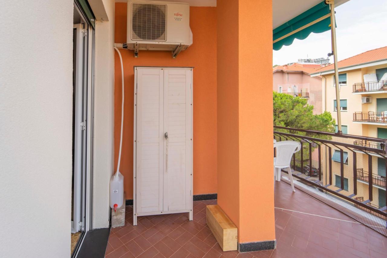 193 - Casa Via Della Chiusa - Centralissimo E Vicino Alla Baia Del Silenzio, Spiaggia E Mare 150M - Parcheggio Gratis Incluso E Aria Condizionata 东塞斯特里 外观 照片